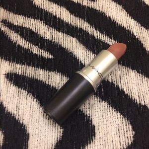 Mac lipsticks 3 in 1 price!